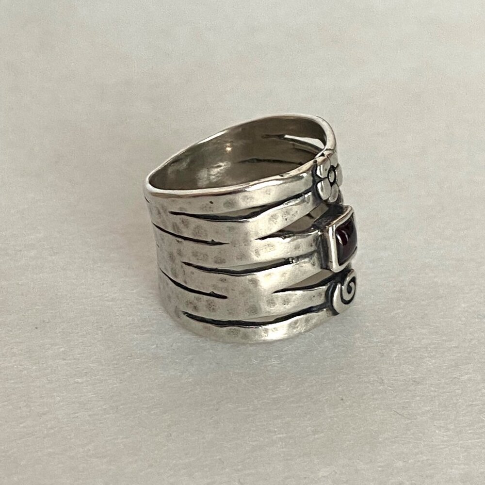 Silpada Sterling Silver 925 Garnet Hammered Cuff Wide Band Ring Sz 8 - Picture 4 of 16